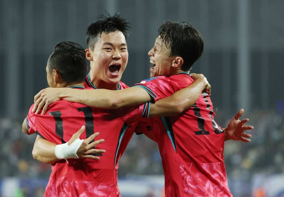 ⚽意甲半场：迪洛伦佐进球被吹 那不勒斯暂0-0莱切