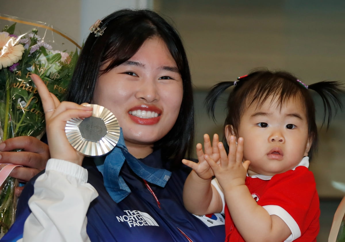 克鲁尼奇：对阵国米很特别；在我心里我一直都是米兰人