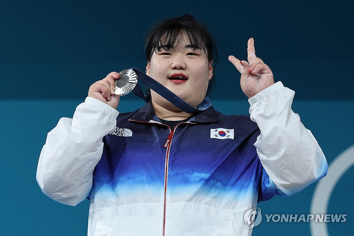 阿拉维斯vs拉斯帕尔马斯球员评分：西韦拉8.4分，马尔温6.0分