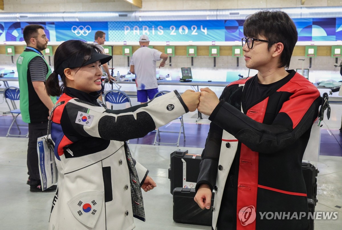 ⚽英超战报：哈兰德头槌破门，刘易斯世界波+染红，曼城2-2水晶宫连续六场客战不胜