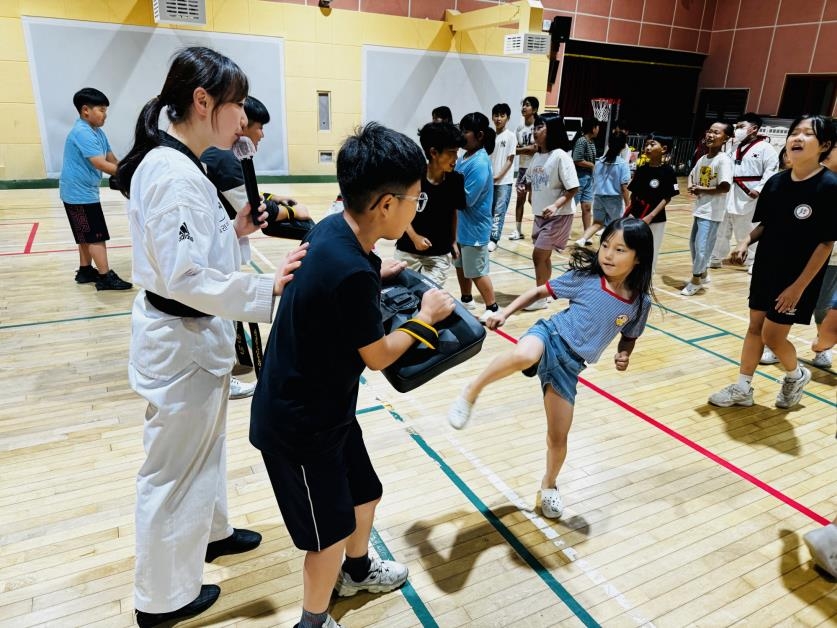 历年普斯卡什奖得主：C罗远射拿下首次大奖，伊布孙兴慜在列