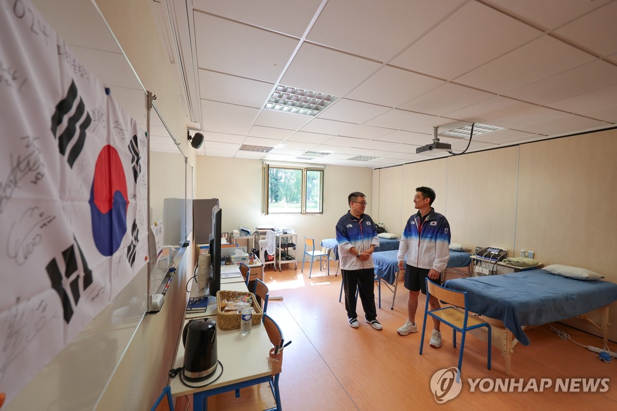 威少加盟掘金前五场战绩和过程与加盟湖人时完全一样