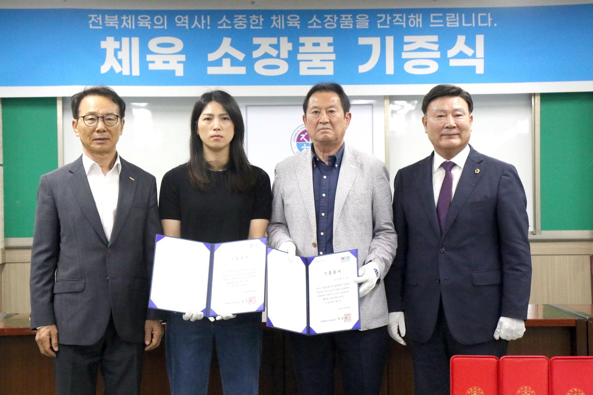 西媒：贝加希望回到欧洲，那不勒斯、佛罗伦萨、热刺在关注他