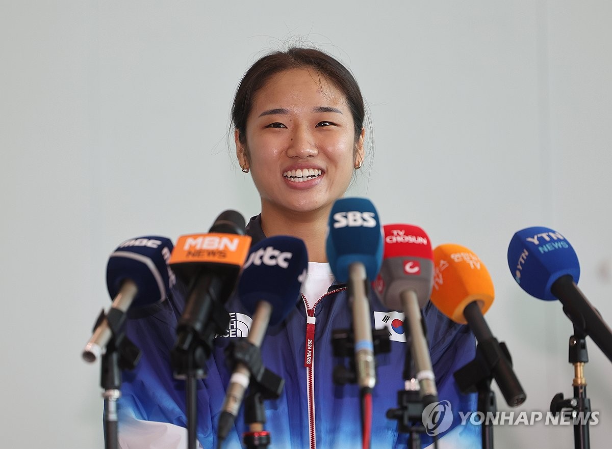 普利茅斯补时3-2绝杀桑德兰 鲁尼收获带队联赛首胜