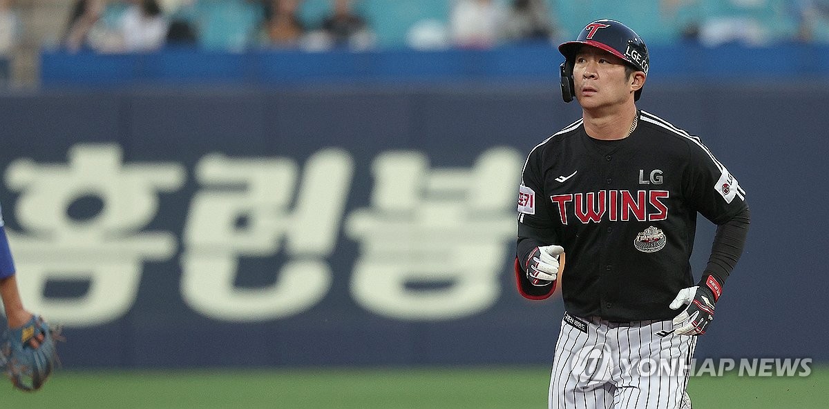 赢在外线！篮网三分神准39中19，托马斯34分救主