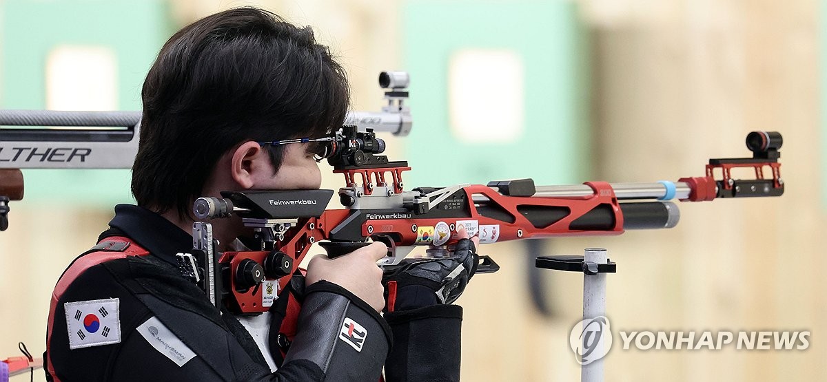 穆勒连续16个赛季欧冠取得进球，追平C罗并列历史第3